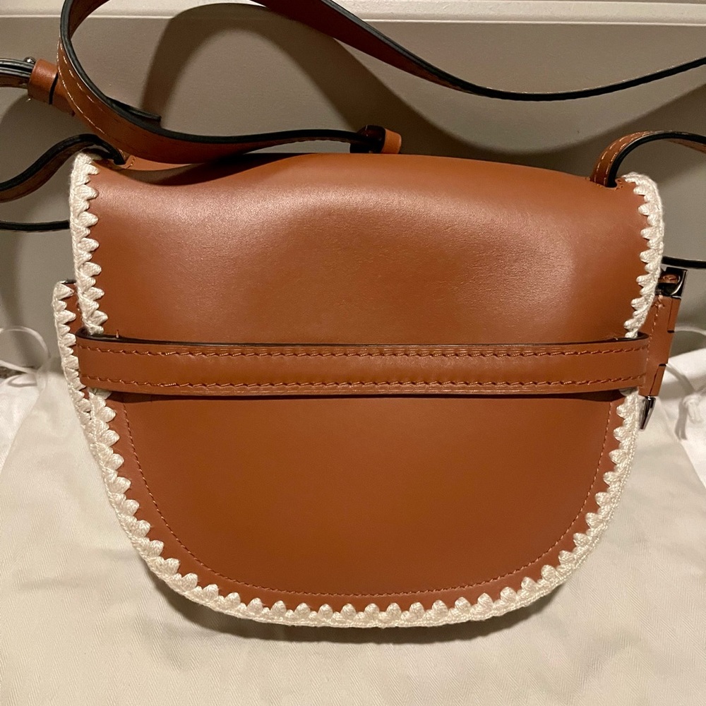 Loewe Tan and Cream Crossbody Bag - Picture 4 of 5